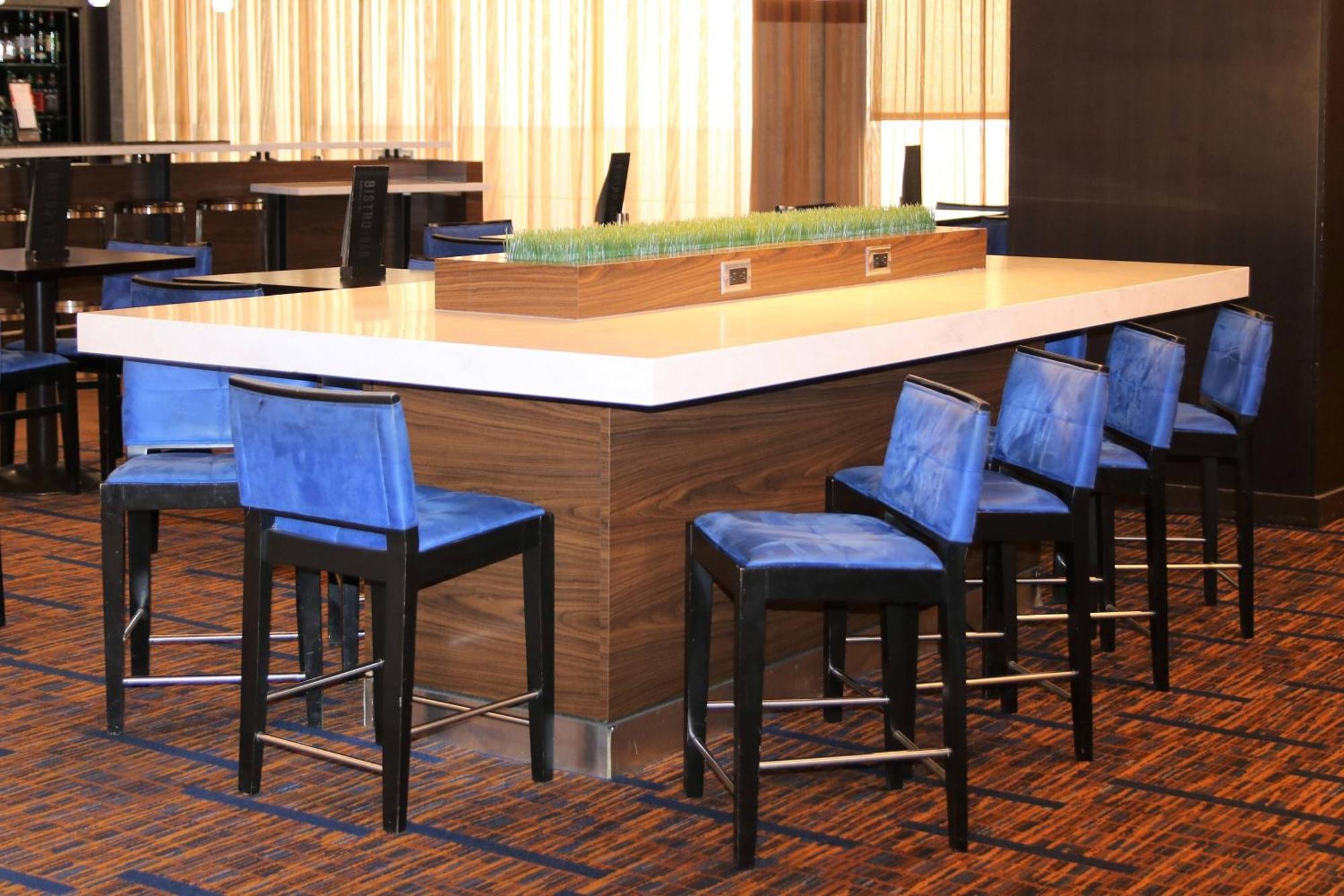 Courtyard Waterbury Downtown Hotel Ngoại thất bức ảnh