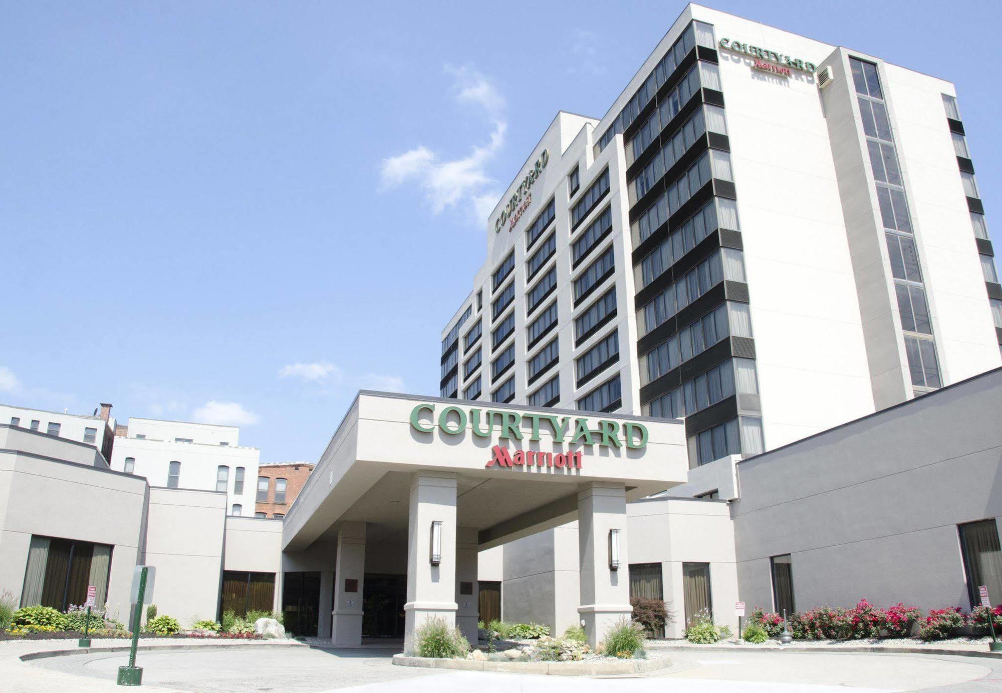 Courtyard Waterbury Downtown Hotel Ngoại thất bức ảnh